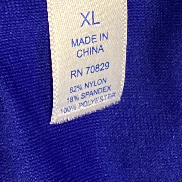 New Rue Bleu bathing suit top by rue 21. Size XL Red and blue with white stars. - Picture 4 of 9